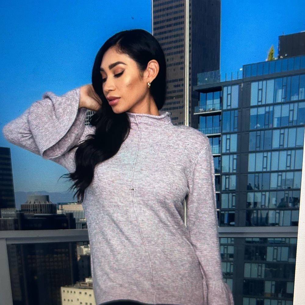 Boutique - Women's Lavender Sweater with bell sleeves, SIZE SMALL ONLY